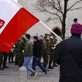 Obchody Narodowego Święta Niepodległości - wspólne śpiewanie hymnu, festiwal, koncerty