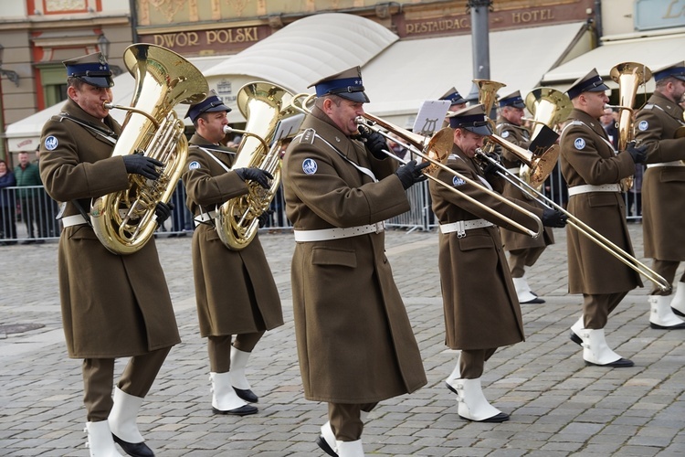 11 listopada w bazylice św. Elżbiety i na wrocławskim rynku