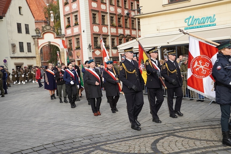 11 listopada w bazylice św. Elżbiety i na wrocławskim rynku