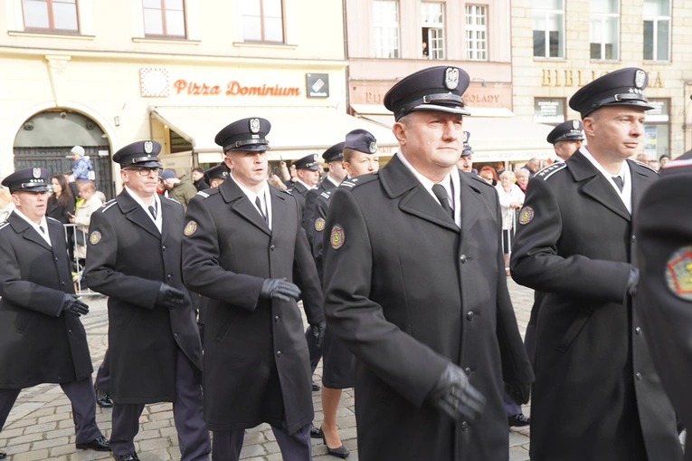11 listopada w bazylice św. Elżbiety i na wrocławskim rynku