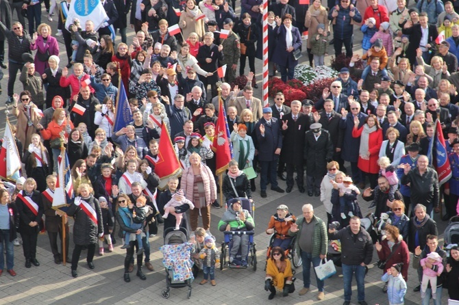 Rybnik. Obchody Święta Niepodległości 11 listopada 2022 r.