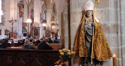 Jawor. Patron to patron!