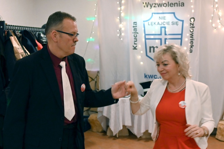 Niepodległościowy bal bez alkoholu znów w Dziećmorowicach