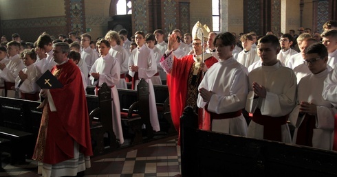 Abp Skworc do animatorów ministranckich: Jesteście synami Boga