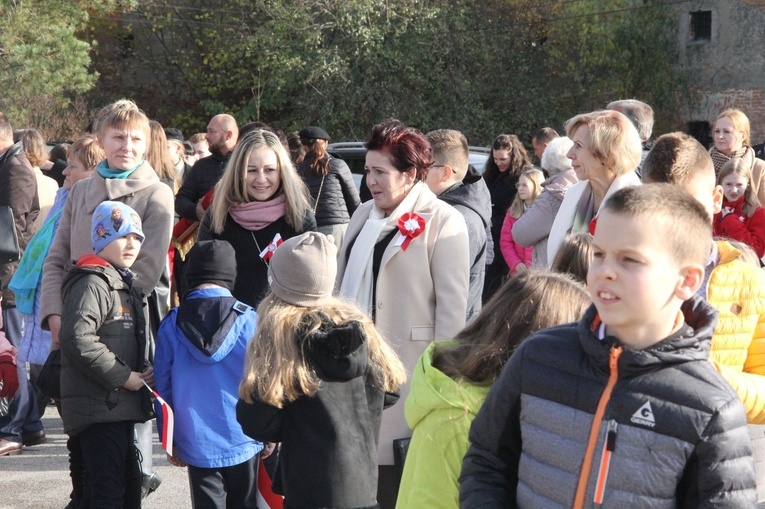 Radłów. Odsłonięcie muralu "Radłowskie Termopile"