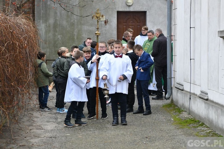 20 nowych ministrantów w Gaworzycach