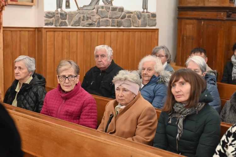 Polanica-Zdrój. Wprowadzenie obrazu MB Pompejańskiej z relikwiami bł. Bartolo Longo