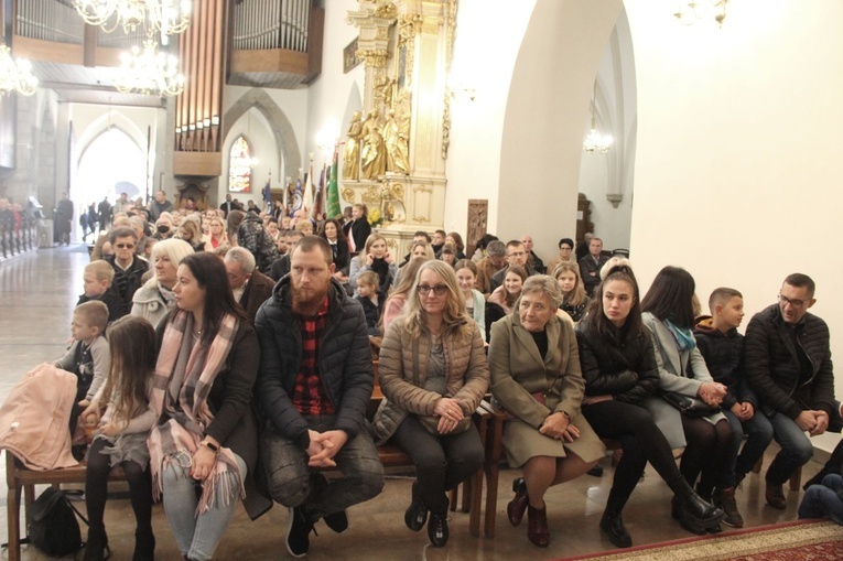 Nowy Sącz. Odsłonięcie tablicy upamiętniającej ks. ppłk. Andrzeja Niwę