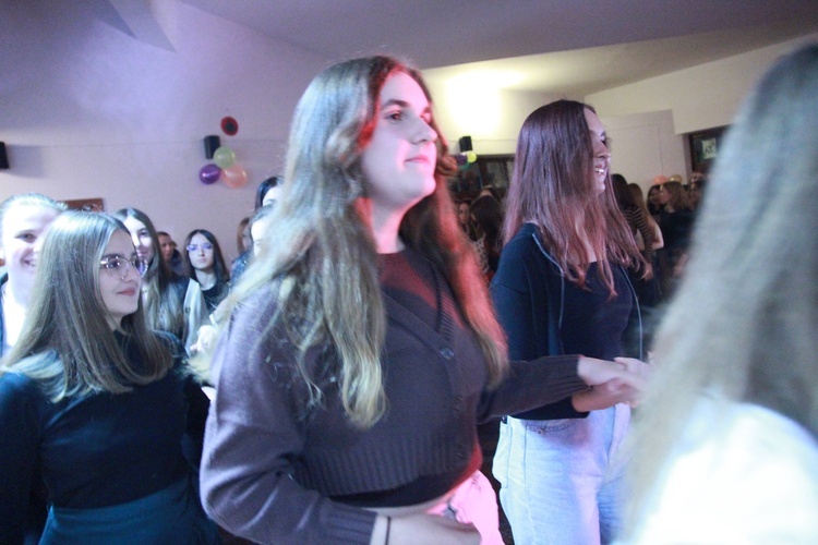 Bal Wszystkich Świętych w Latoszynie