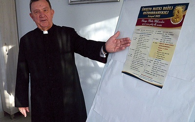 Na konferencji prasowej, która poprzedziła Mszę św. w intencji żurnalistów, ks. Jerzy Karbownik przedstawiał plan odpustowych obchodów. 