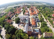  Sandomierz jest jednym z wielu miast lokowanych  w XIII wieku na prawie magdeburskim