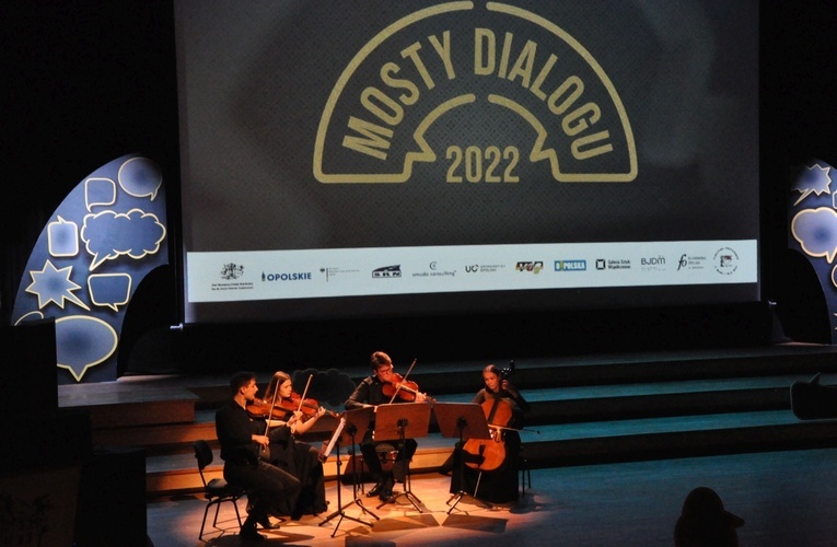 Mosty Dialogu przyznane