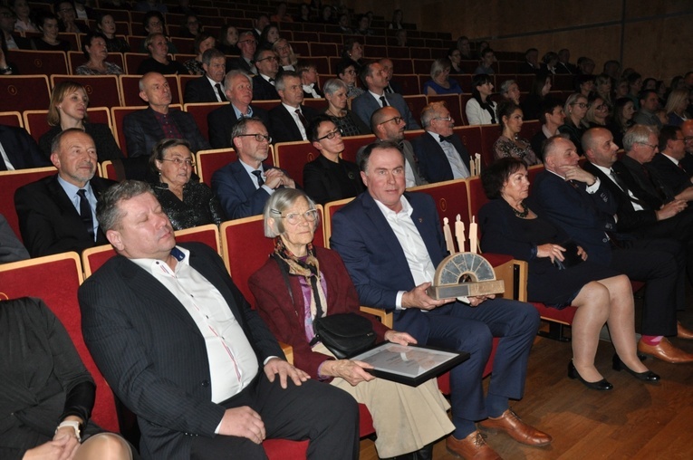 Mosty Dialogu przyznane