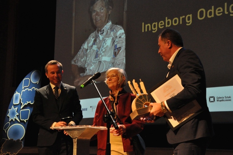 Mosty Dialogu przyznane