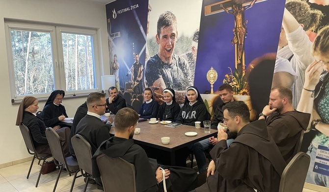 Jak być z młodymi?