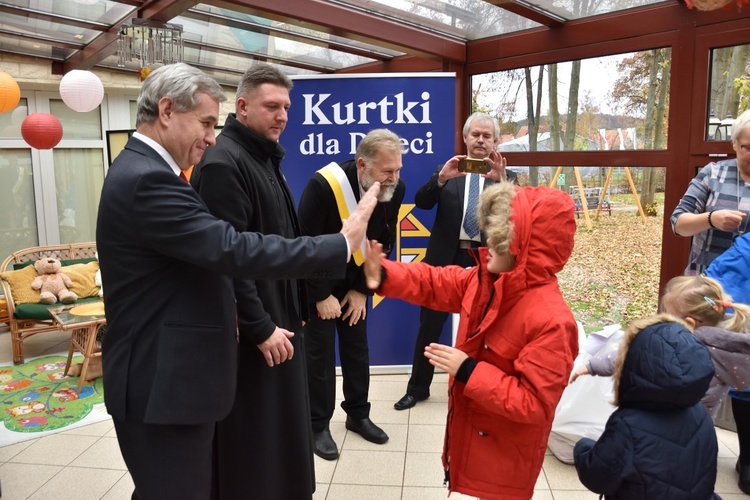 Podarunki od Rycerzy Kolumba dla podopiecznych z Oliwy