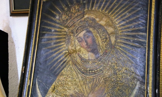 Kijów: Cudowne ocalenie z pożaru wizerunku Matki Bożej Ostrobramskiej, wiernej opiekunki narodu