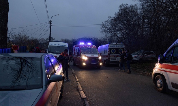 Trwa rosyjski atak rakietowy - potwierdzone trafienia rakiet w obwodzie odeskim i w Dnieprze