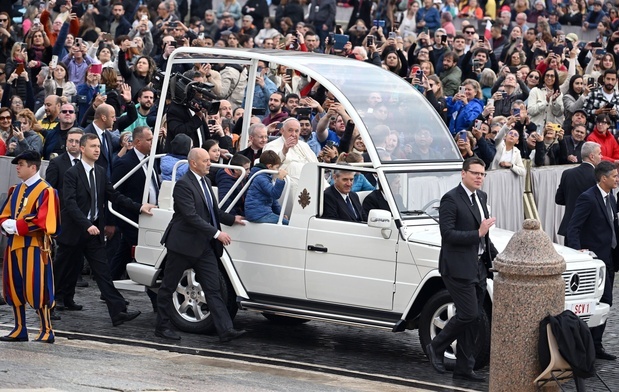 Papież w "La Stampie": musimy pragnąć pokoju na Ukrainie, a nie tylko zawieszenia broni 