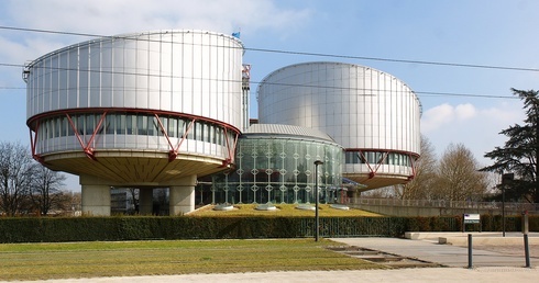 Trybunał w Strasburgu odrzucił skargę pacjentki prof. Chazana dotyczącą odmowy aborcji eugenicznej 