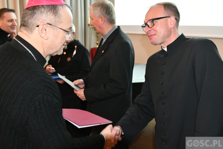 Zielona Góra. Szkolenie dla kapelanów posługującym chorym