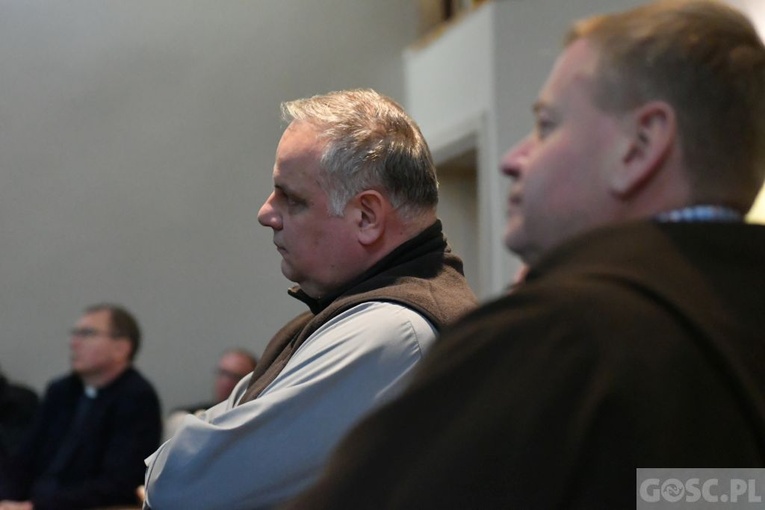 Zielona Góra. Szkolenie dla kapelanów posługującym chorym