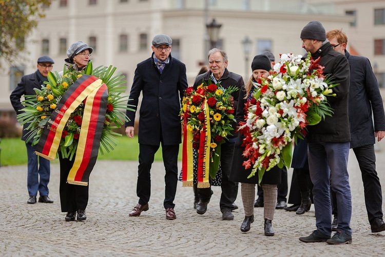 Kardynał Kominek przypomina nam o dialogu