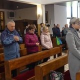 Wolontariusze POPŻ z regionu w siedzibie Caritas w Janowicach