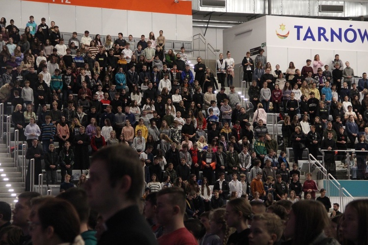 Tarnów. Ósmoklasiści w "Jaskółce"