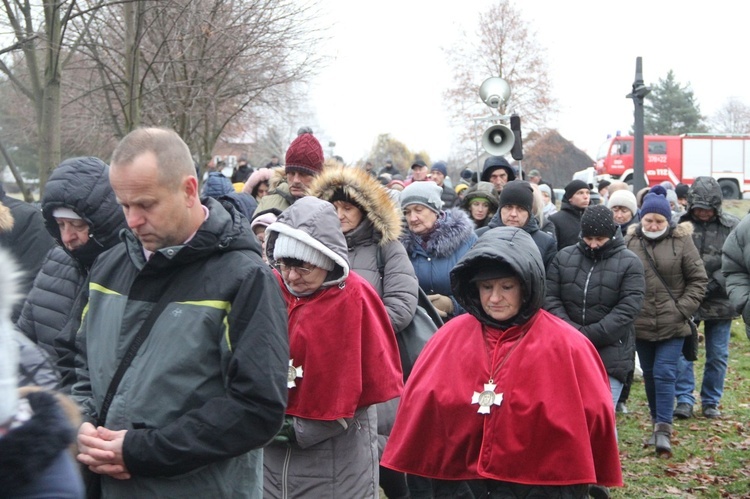 Wał-Ruda. Pożegnanie i droga krzyżowa