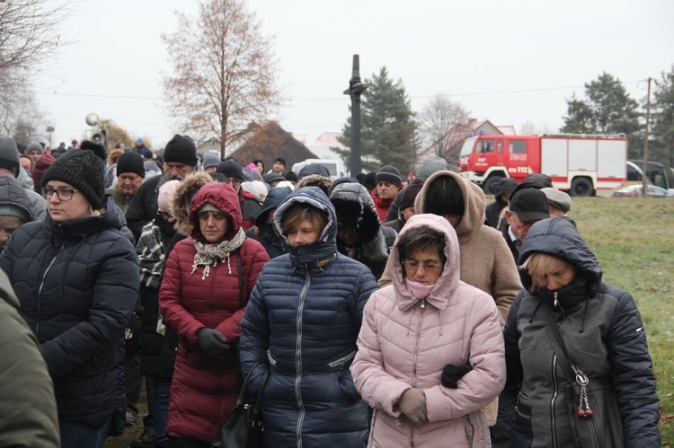 Wał-Ruda. Pożegnanie i droga krzyżowa