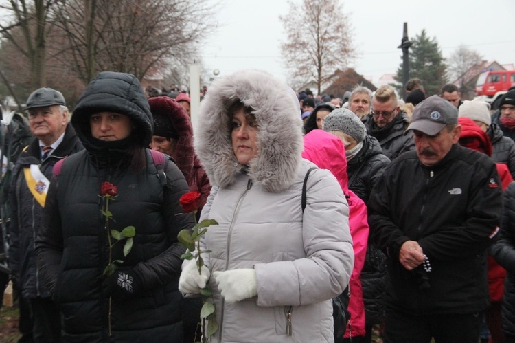 Wał-Ruda. Pożegnanie i droga krzyżowa