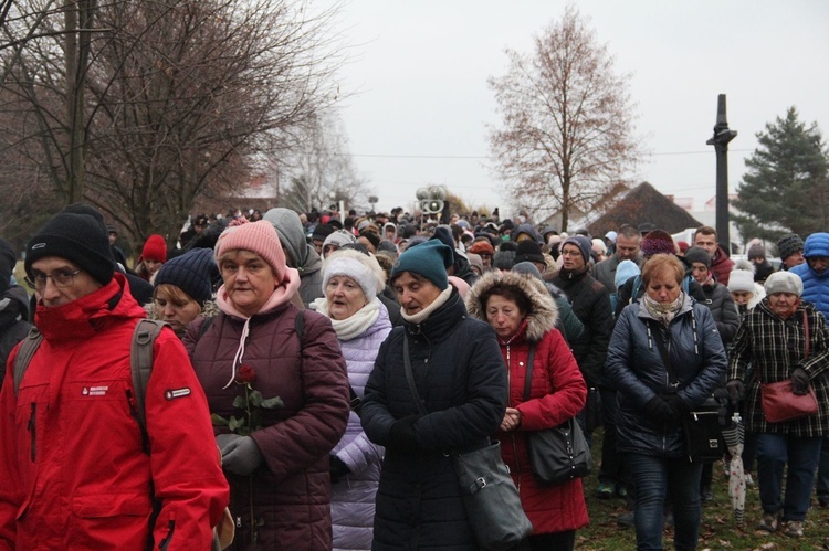 Wał-Ruda. Pożegnanie i droga krzyżowa