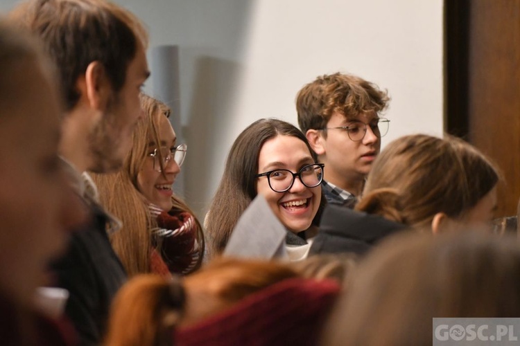 Synod i ŚDM w obiektywie "Gościa Niedzielnego"