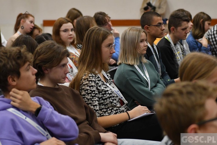 Synod i ŚDM w obiektywie "Gościa Niedzielnego"