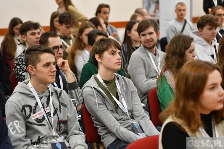 Synod i ŚDM w obiektywie "Gościa Niedzielnego"