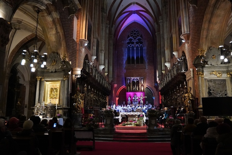 Oratorium "Miażdżąca głowę węża" w katedrze wrocławskiej