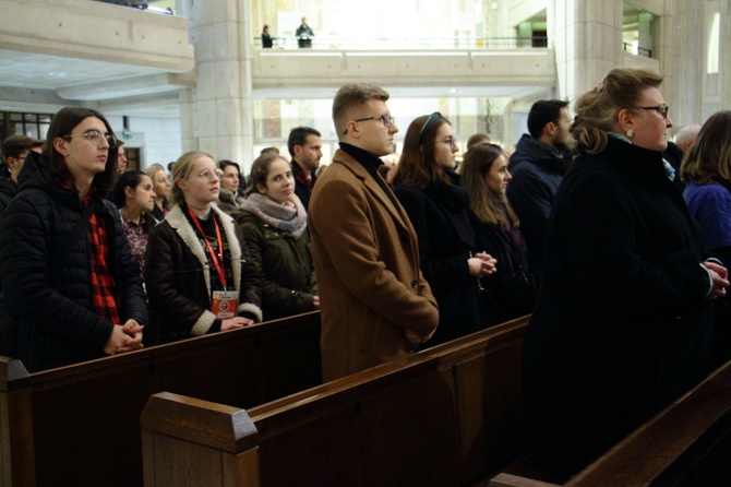 Msza św. dla uczestników II Międzynarodowego Kongresu dla Małżeństwa i Rodziny oraz Spotkania Młodzieży Archidiecezji Krakowskiej 