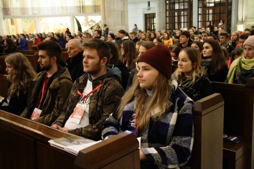 Msza św. dla uczestników II Międzynarodowego Kongresu dla Małżeństwa i Rodziny oraz Spotkania Młodzieży Archidiecezji Krakowskiej 