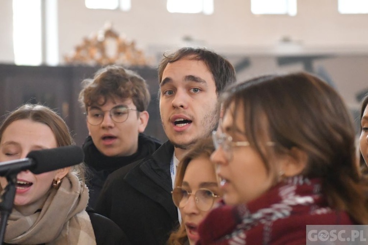 Synod i ŚDM w obiektywie "Gościa Niedzielnego"