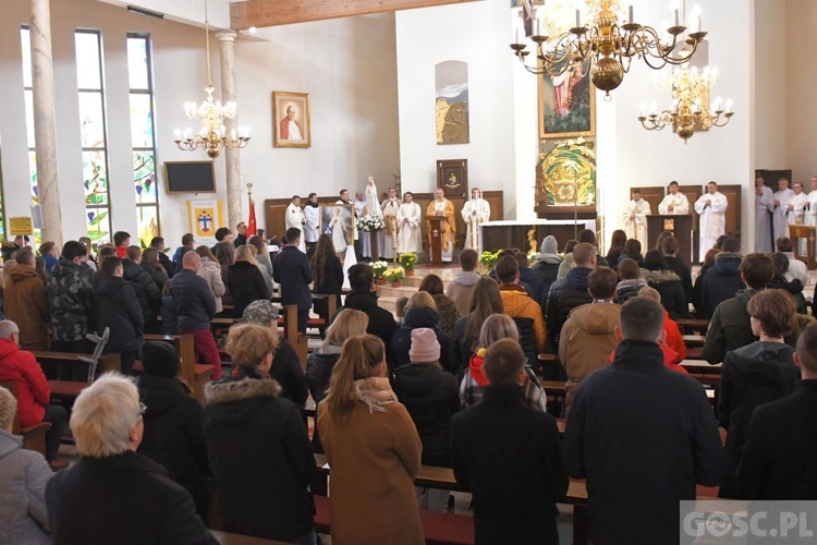 Synod i ŚDM w obiektywie "Gościa Niedzielnego"