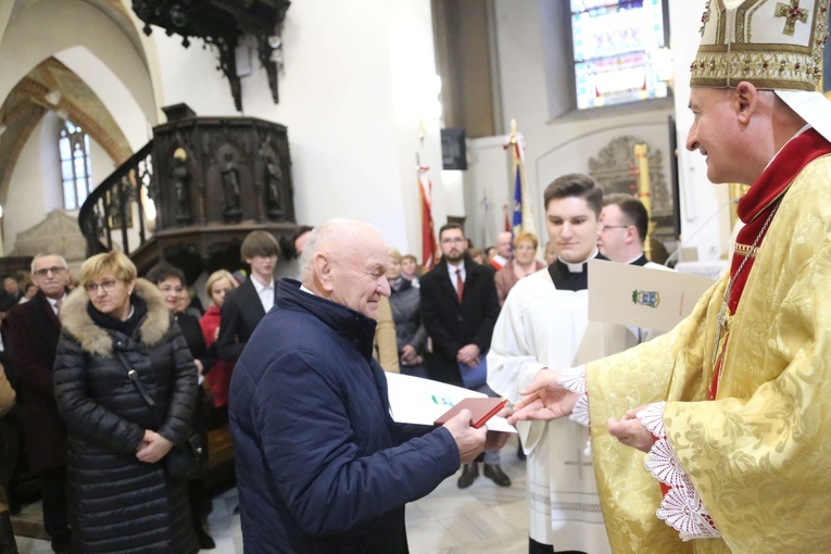 Wręczenie medali "Dei Regno Servire" i święto Akcji Katolickiej