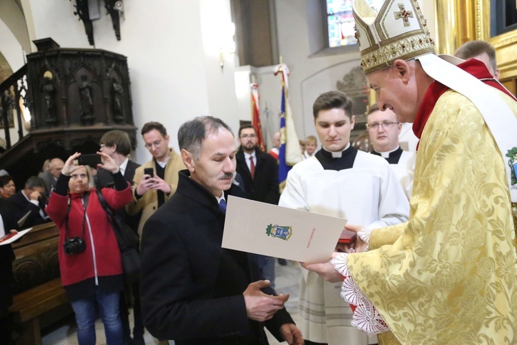 Wręczenie medali "Dei Regno Servire" i święto Akcji Katolickiej