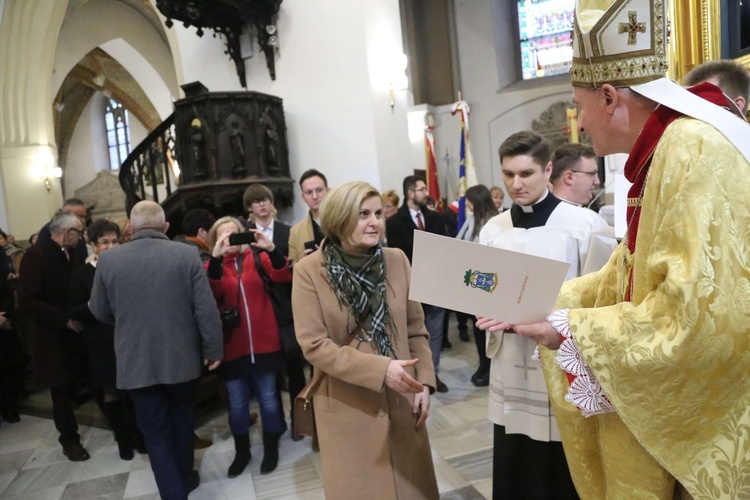 Wręczenie medali "Dei Regno Servire" i święto Akcji Katolickiej