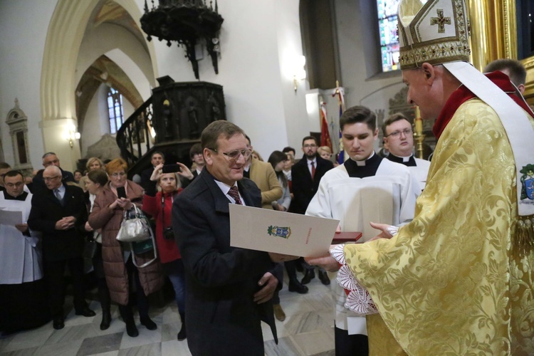 Wręczenie medali "Dei Regno Servire" i święto Akcji Katolickiej