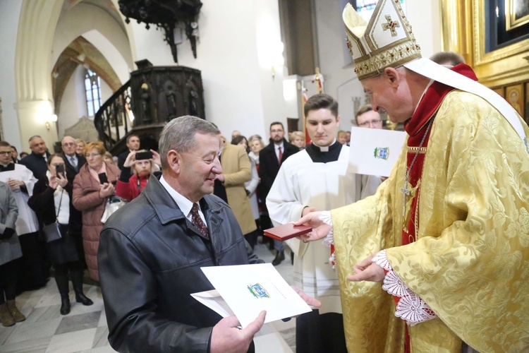 Wręczenie medali "Dei Regno Servire" i święto Akcji Katolickiej