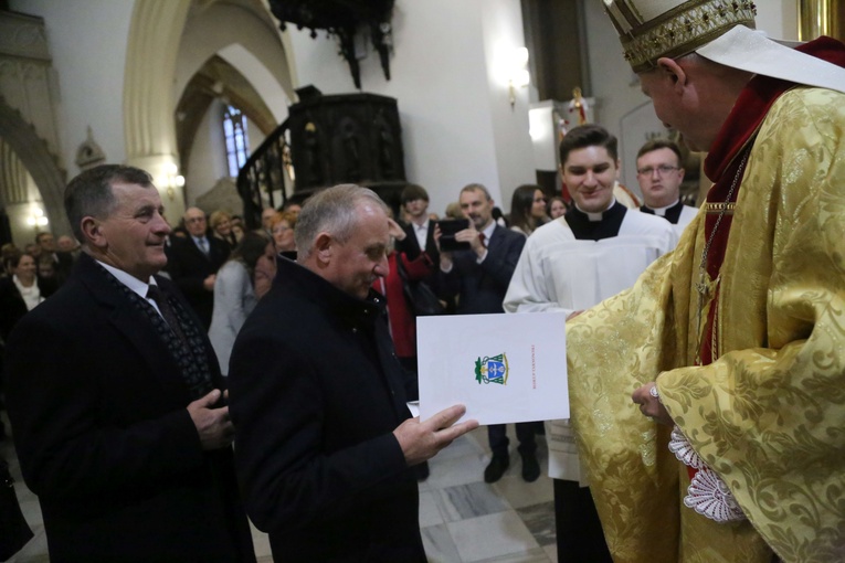 Wręczenie medali "Dei Regno Servire" i święto Akcji Katolickiej