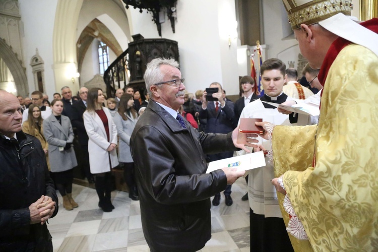 Wręczenie medali "Dei Regno Servire" i święto Akcji Katolickiej