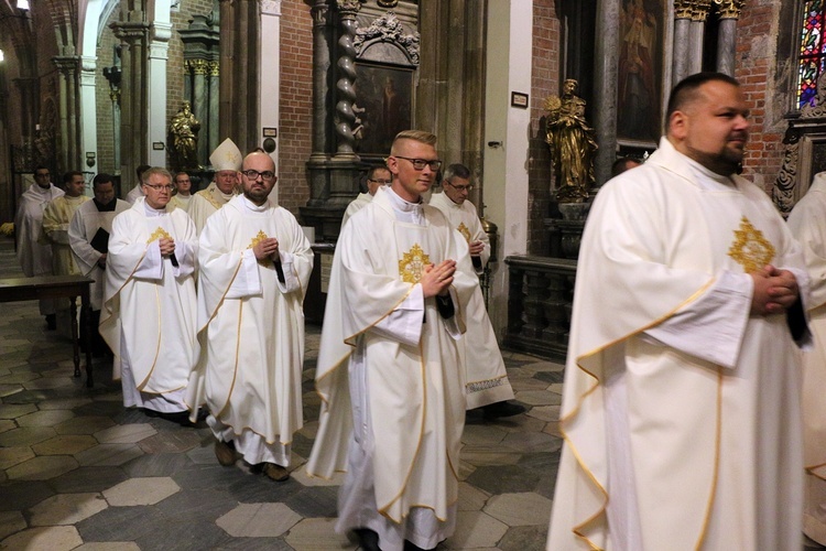 37. Światowy Dzień Młodzieży we Wrocławiu na Ostrowie Tumskim