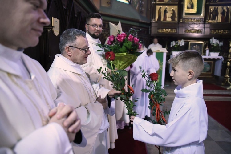 Lektorzy i ministranci w Nawojowej